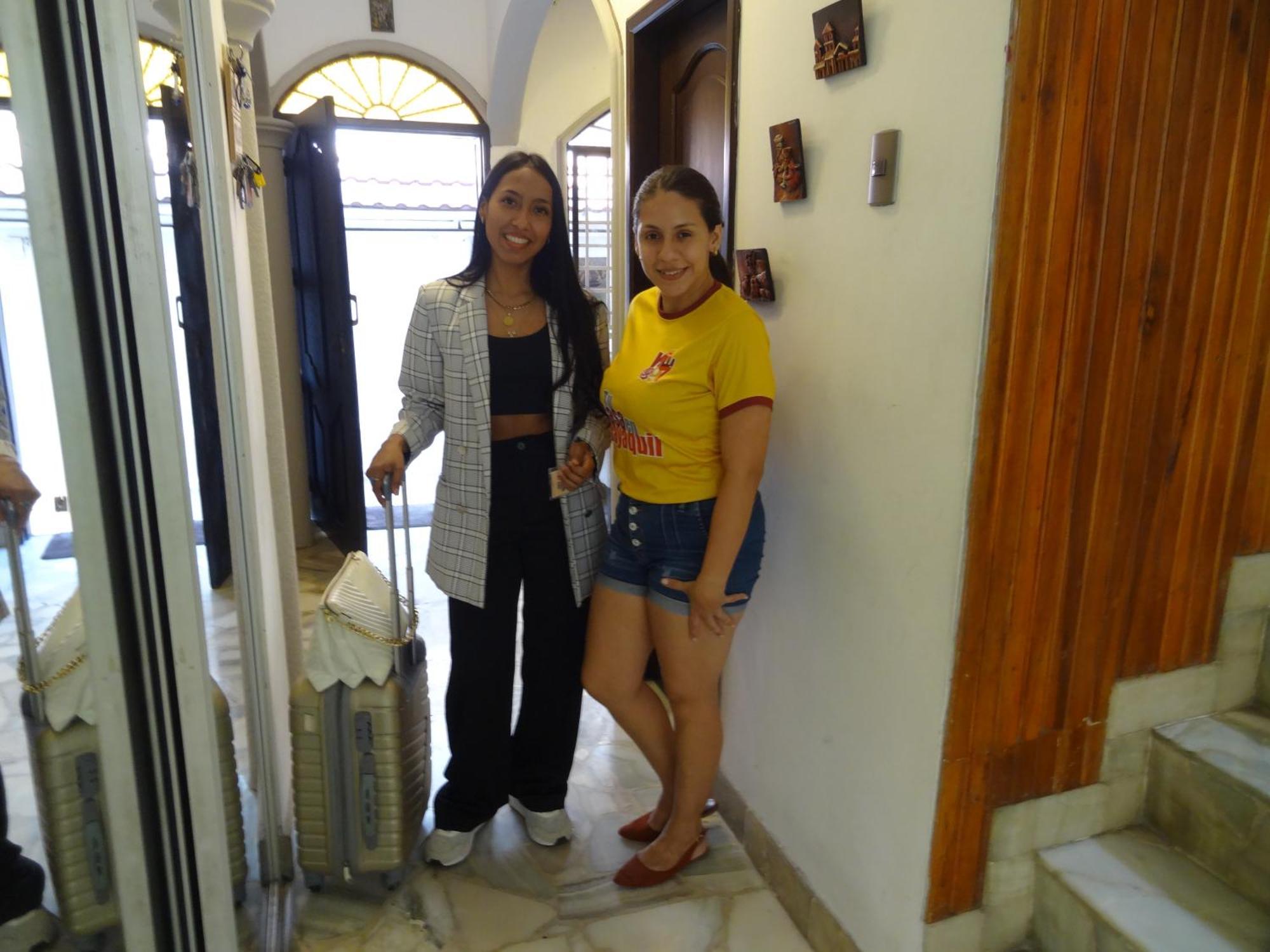 Villa 97 hostal económico cerca al Aeropuerto Guayaquil Exterior foto
