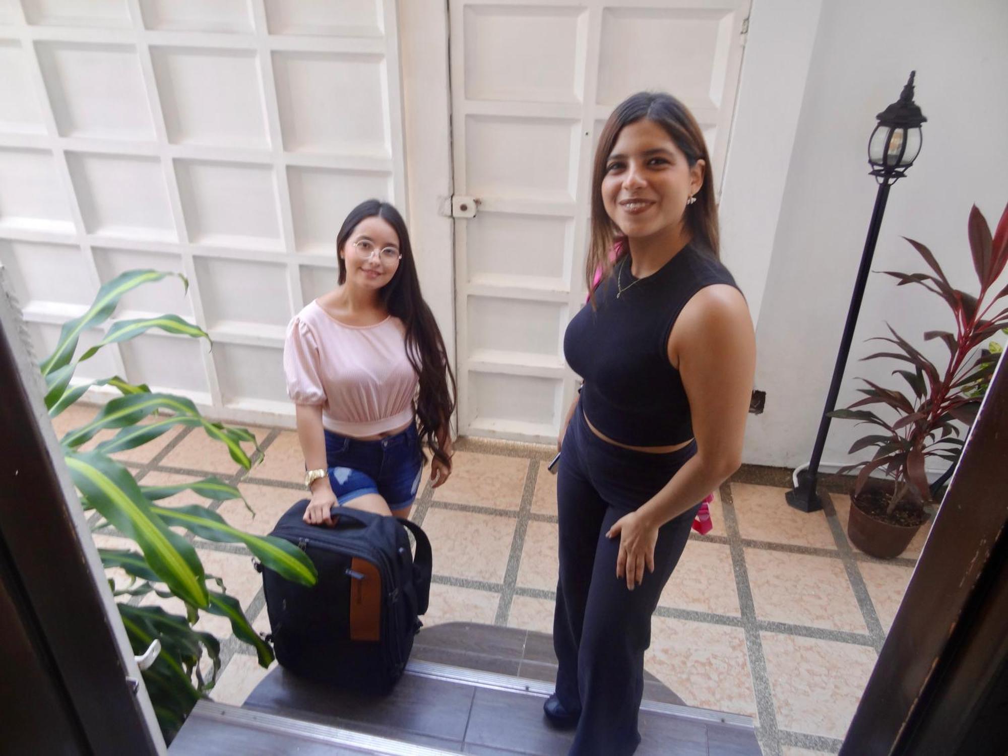 Villa 97 hostal económico cerca al Aeropuerto Guayaquil Exterior foto